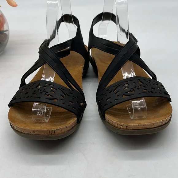 Bearpaw Black Suede Sandal Size 9. BSN2679D - Picture 2 of 8